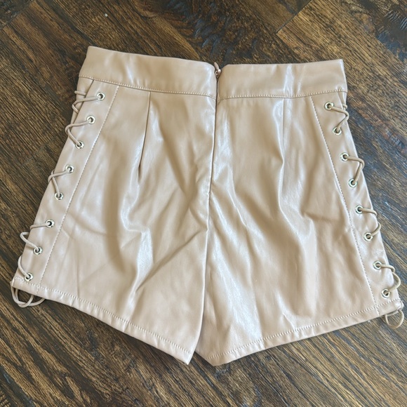 Fashion move high waist short - Picture 2 of 3